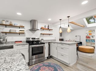 47 S Shore Rd, Holbrook, MA 02343