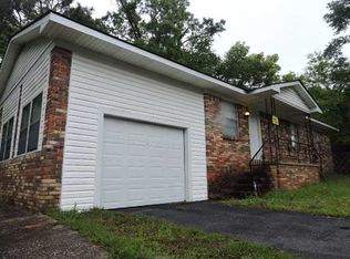 1906 Riverside Dr, Mobile, AL 36605