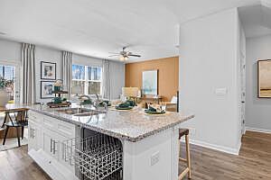 5th image of 615 Lina Drive