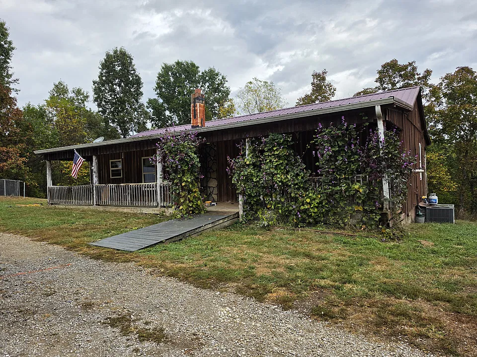 1621 Alford Rd