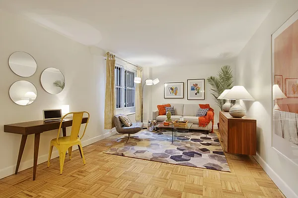 Sold by Citi Habitats | media 12