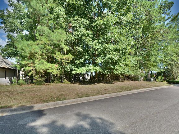 4th image of LOT 14 Gardens Gate Cir