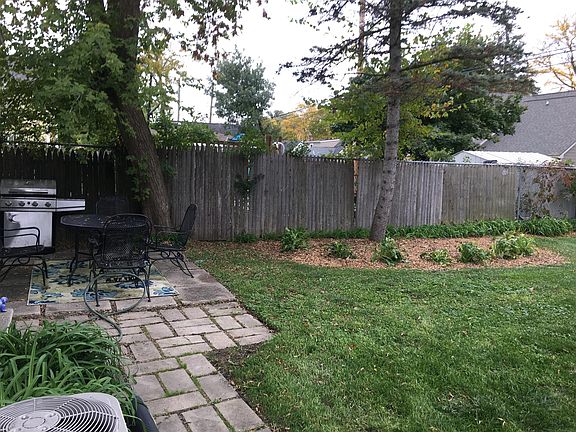 4th image of 1704 Holland Ave