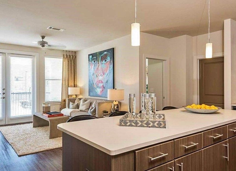 1st image of 302 Cobia Dr APT 7110