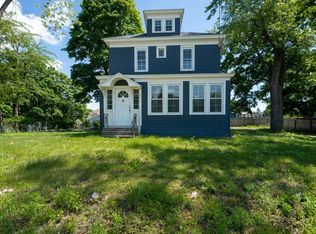 579 Albany Shaker Rd, Loudonville, NY 12211