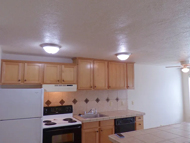 3361 Crawford St SE #A-F — Photo 5