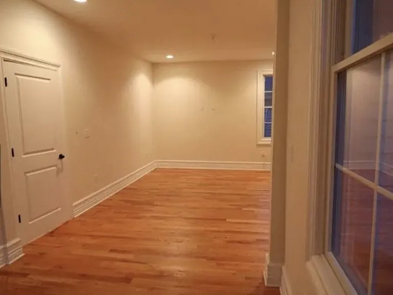 153 S Main St #B — Photo 16