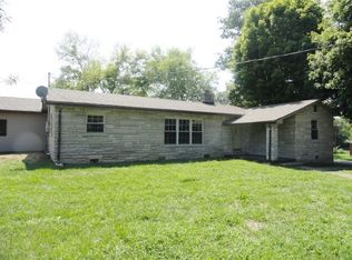 607 N West St, Munfordville, KY 42765