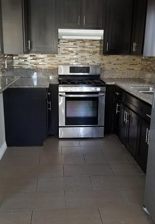 1st image of 1519 S Shenandoah St APT 3