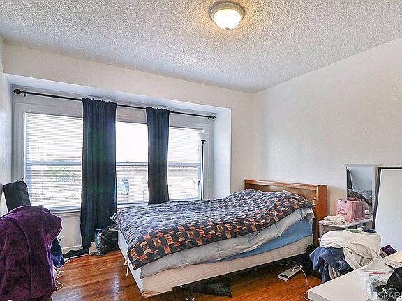 3rd image of 6279 Mission St
