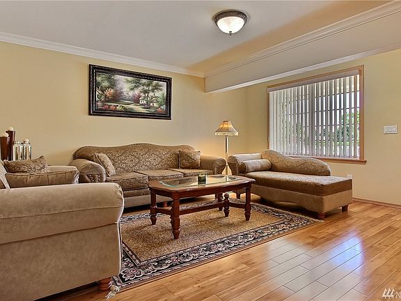 2nd image of 8406 S Ainsworth Ave