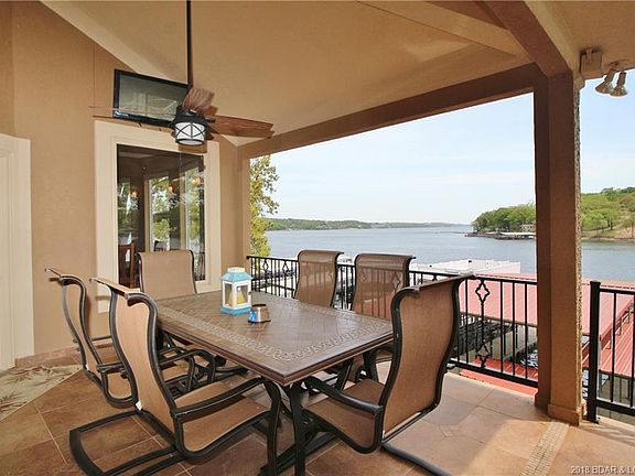 4th image of 8 Seahorse Ln