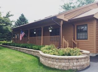 11718 Ellwood Greens Rd, Genoa, IL 60135