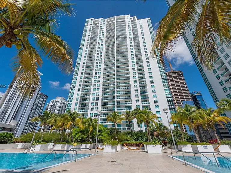 951 Brickell Ave #705 — Photo 1
