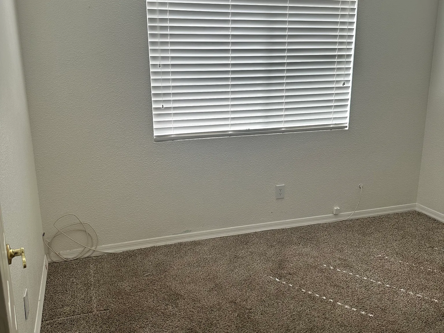 3 bed, 1642 sqft, $2,100 — Photo 4