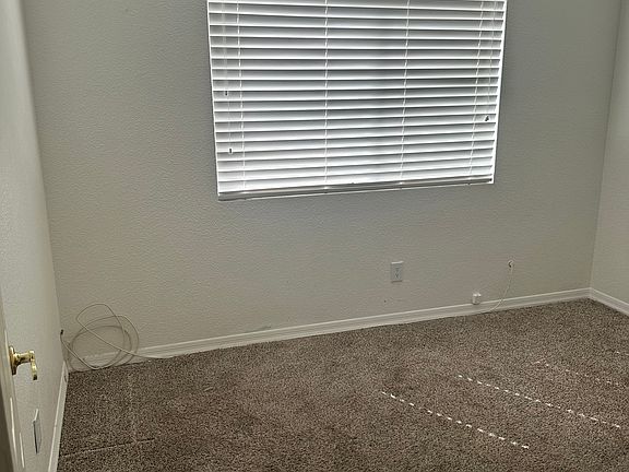 4th image of 3565 W 12th Ln