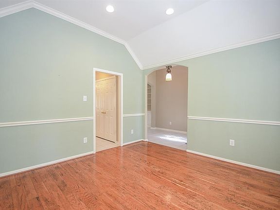 5th image of 1438 Tahoe Valley Ln