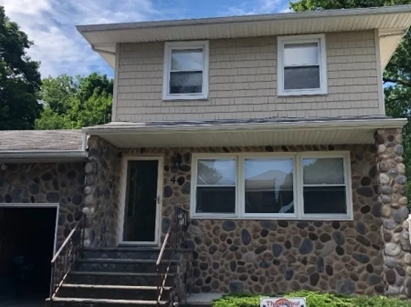 44 Eaton Pl, Bloomfield, NJ 07003