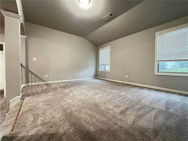 4675 Silver Oak Dr — Photo 37
