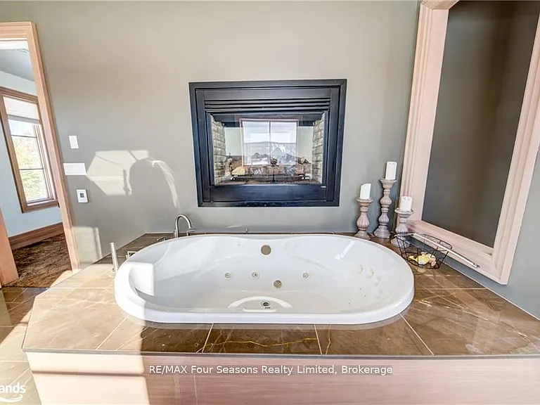 12 Windrose Valley Blvd — Photo 25