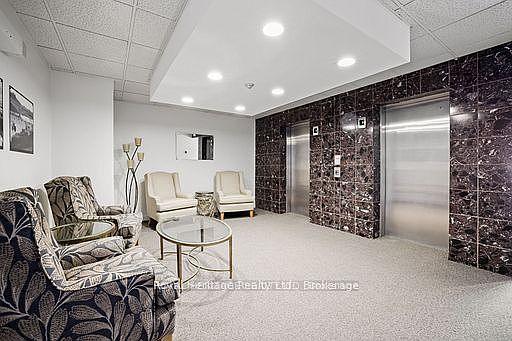 4th image of 40 Auburn St #211