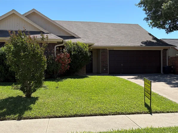8212 Willis Ln, Watauga, TX 76148
