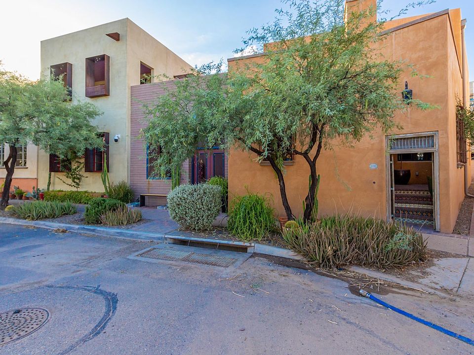 1st image of 870 W Calle De Los Higos