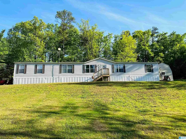 8060 Pine Crest Ln, Dora, AL 35062