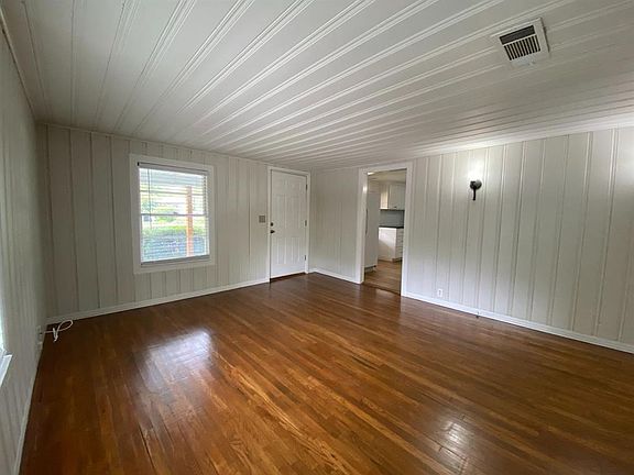 4th image of 5508 Purdue Ave