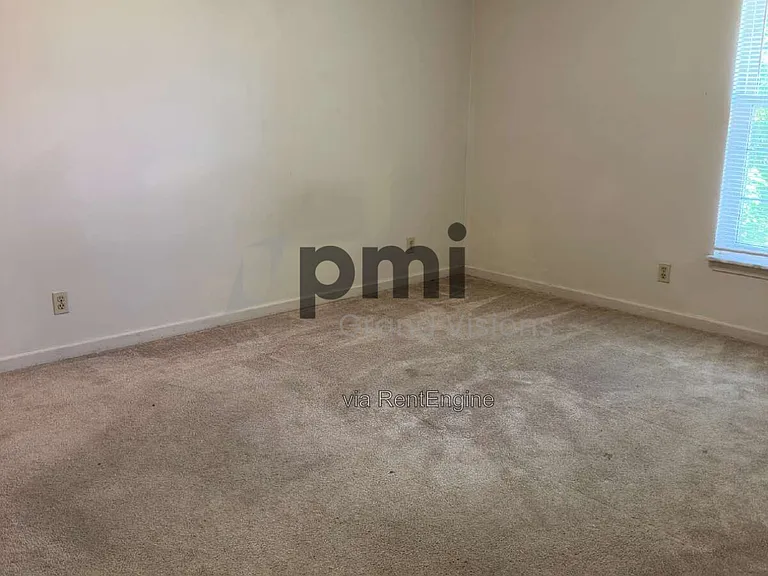 1306 Arthur Ave #12 — Photo 18
