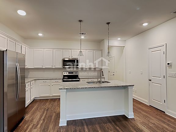 4th image of 5125 Cranford Ct