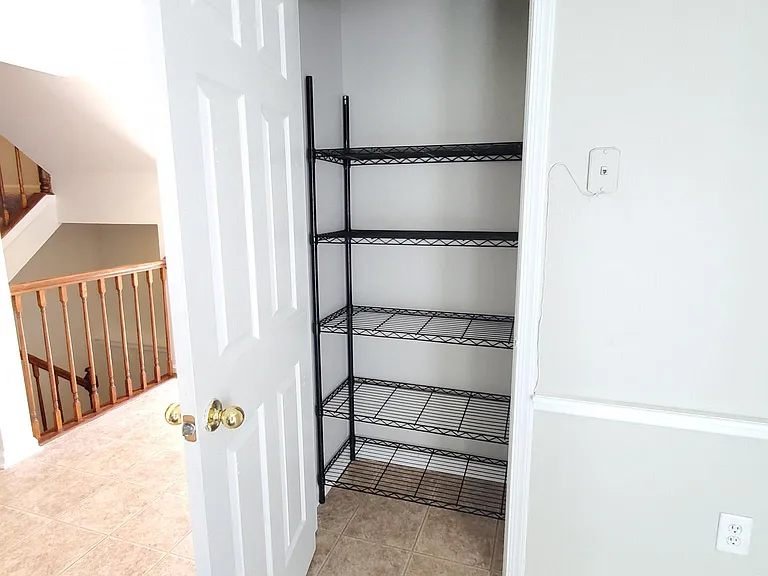 15582 Northgate Dr — Photo 12