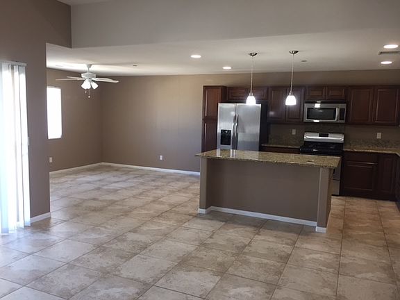 5th image of 7577 Saladin Ave