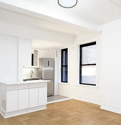 Rented by Buchbinder & Warren | media 2