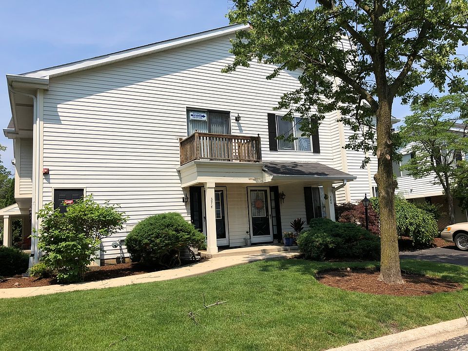 1st image of 374 Coventry Ct