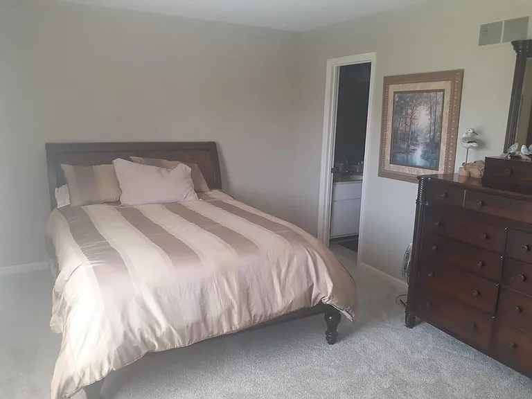 1614 Forest Hills Dr — Photo 13
