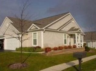 14060 Moraine Hills Dr, Huntley, IL 60142