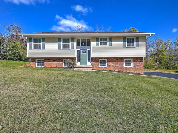 4008 Black Oak Dr, Kingsport, TN 37660