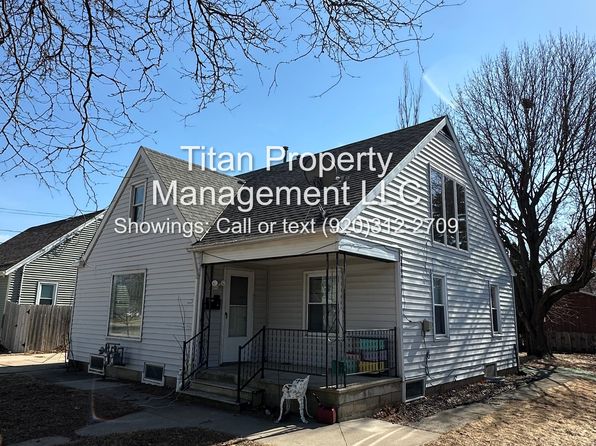 127 1/2 Elm St