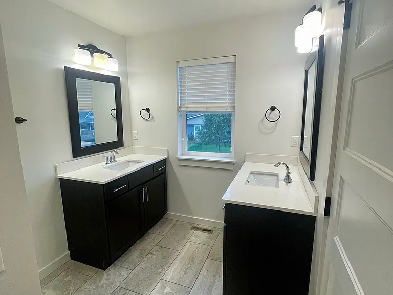 Primary sinks