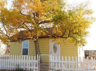 4 Camp 3 Rd, Roundup, MT 59072