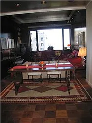 Rented by La Seven Inc.