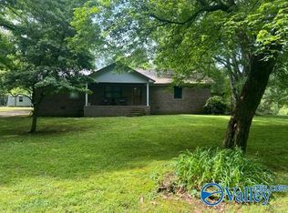 2932 Martling Gap Rd, Albertville, AL 35951