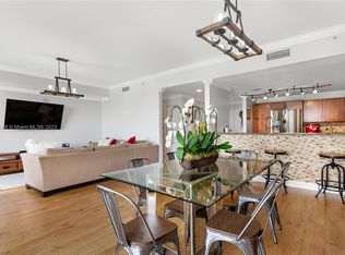 8395 SW 73rd Ave APT 903, Miami, FL 33143