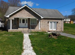 899 Riverside Dr, North Tazewell, VA 24630