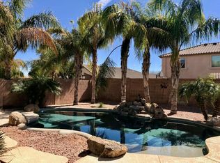 905 W Dexter Way, San Tan Valley, AZ 85143