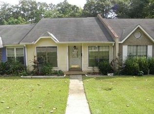 1827 Haisten Dr, Dothan, AL 36301