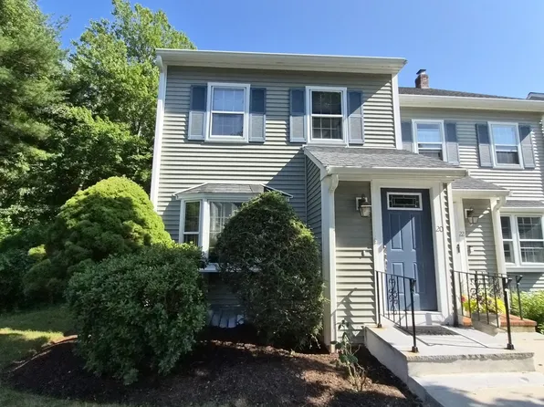 20 Daniel Dr Unit 20, North Easton, MA 02356