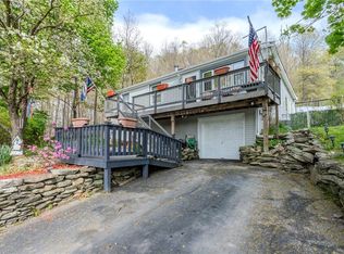 42 Brookside Rd, Monroe, NY 10950