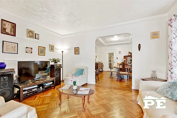 Sold by Pride Estates | media 33